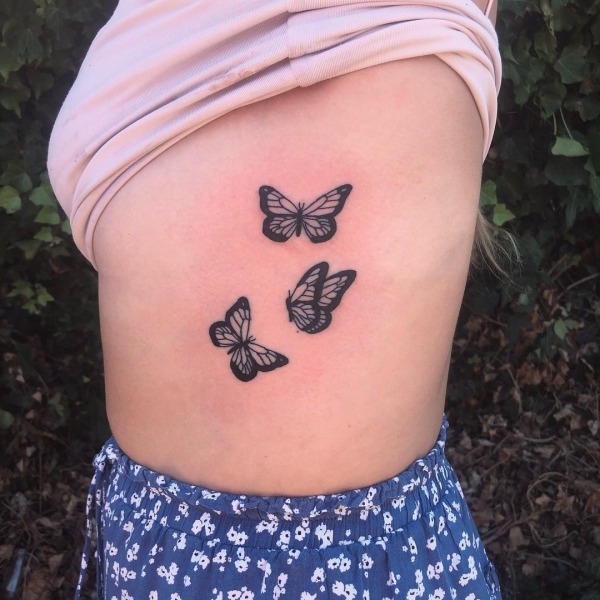 165 Rib Tattoos For Women To Stir Your Imagination