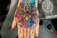 hand-mandala